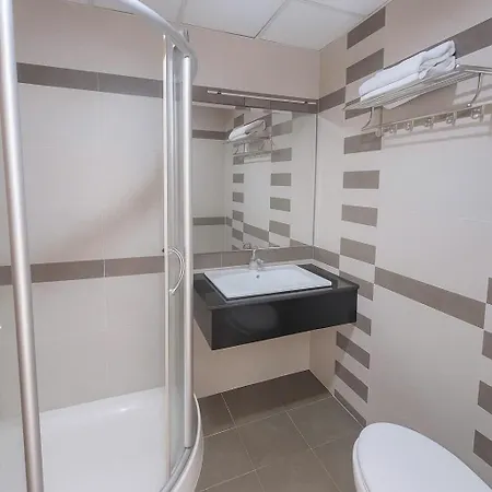 Van Ha Hotel Etown - Nha Ga T3 San Bay Tsn-3